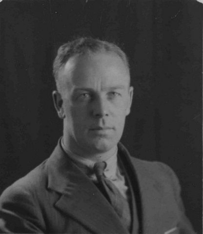 macrobertson race 1934 johnnie walker 0822-0015